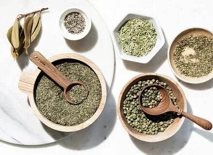 تصویر 2 از قیمت خرید سبزی خشک قلیه ماهی جعبه ای بالسی + فروش صادراتی